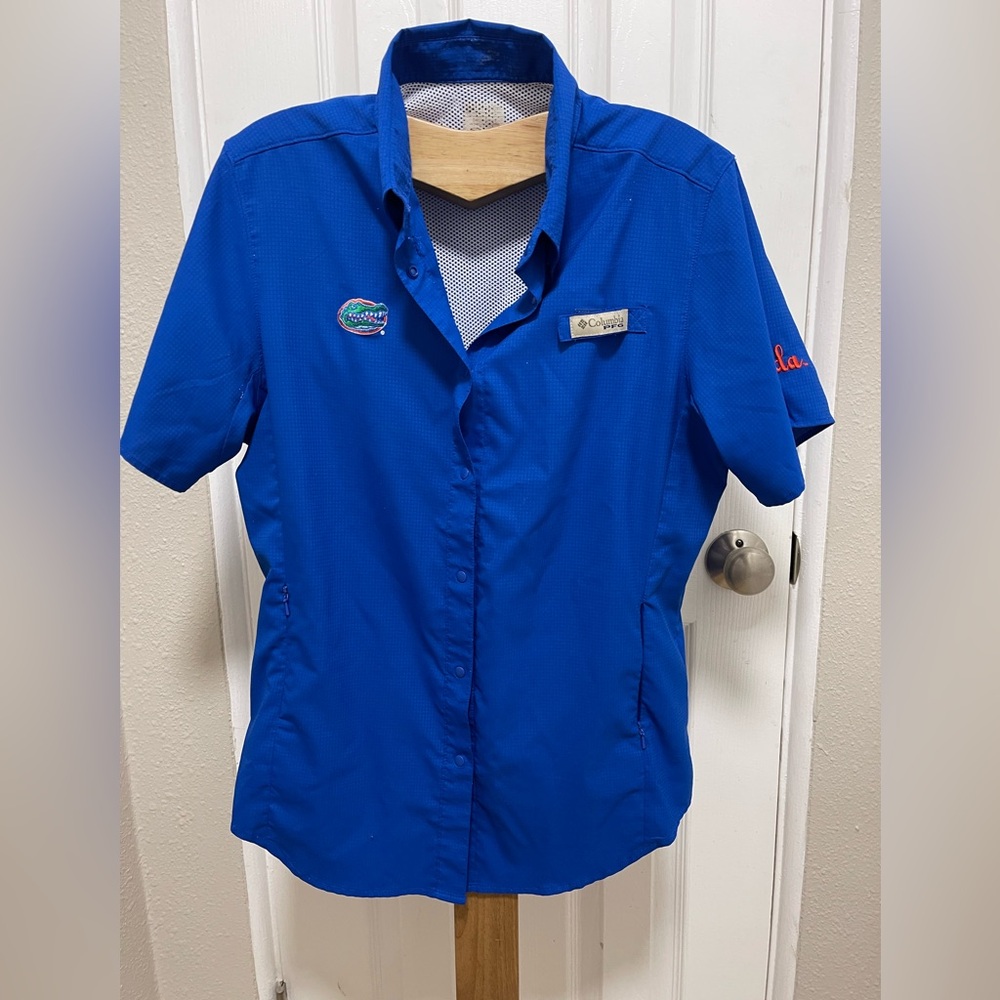 Columbia “Gators” Snap Front Top